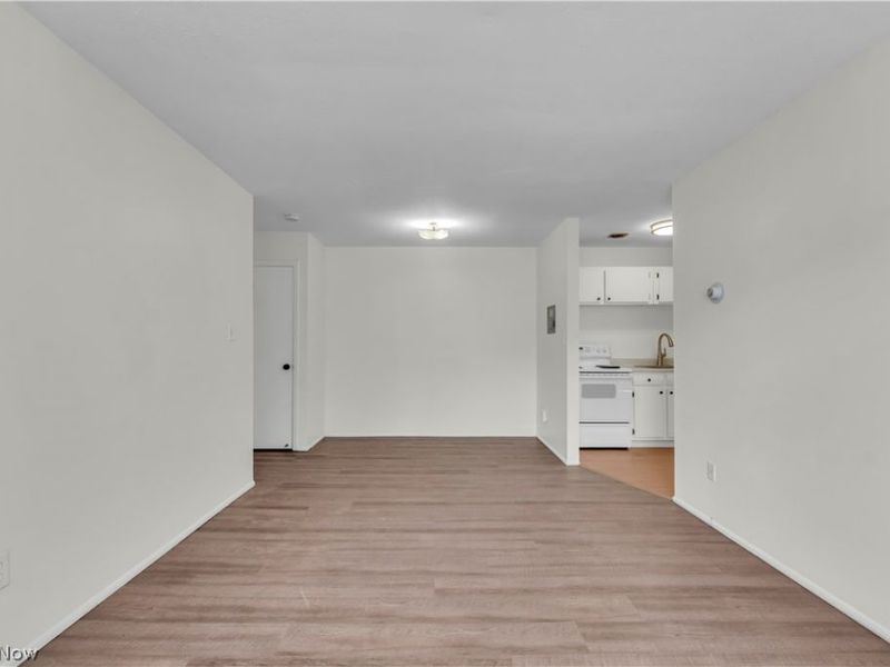 1415 Wyandotte Avenue, Unit 304, Lakewood, OH 44107 Photo 5
