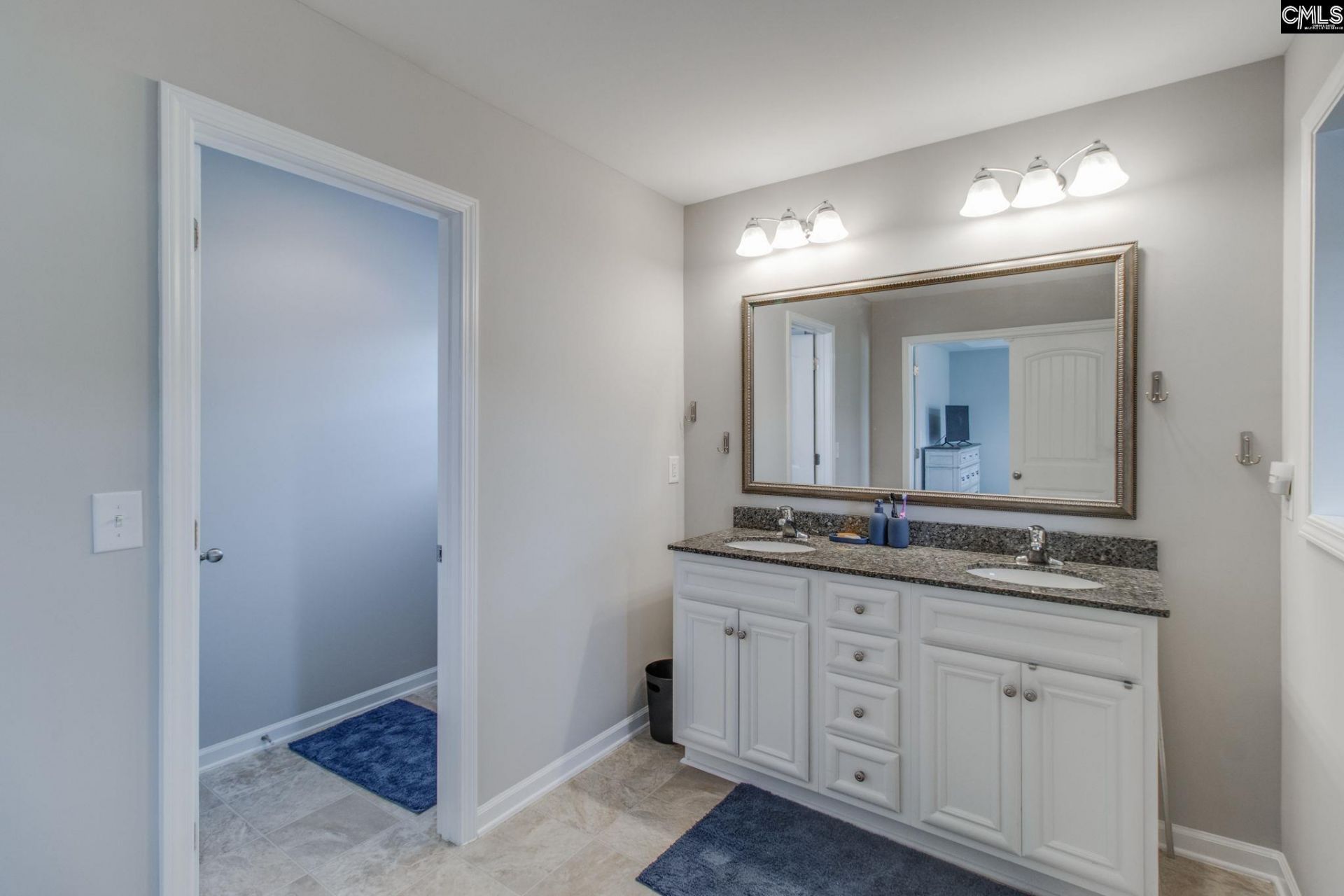 511 Connecticut Avenue  Photo 18