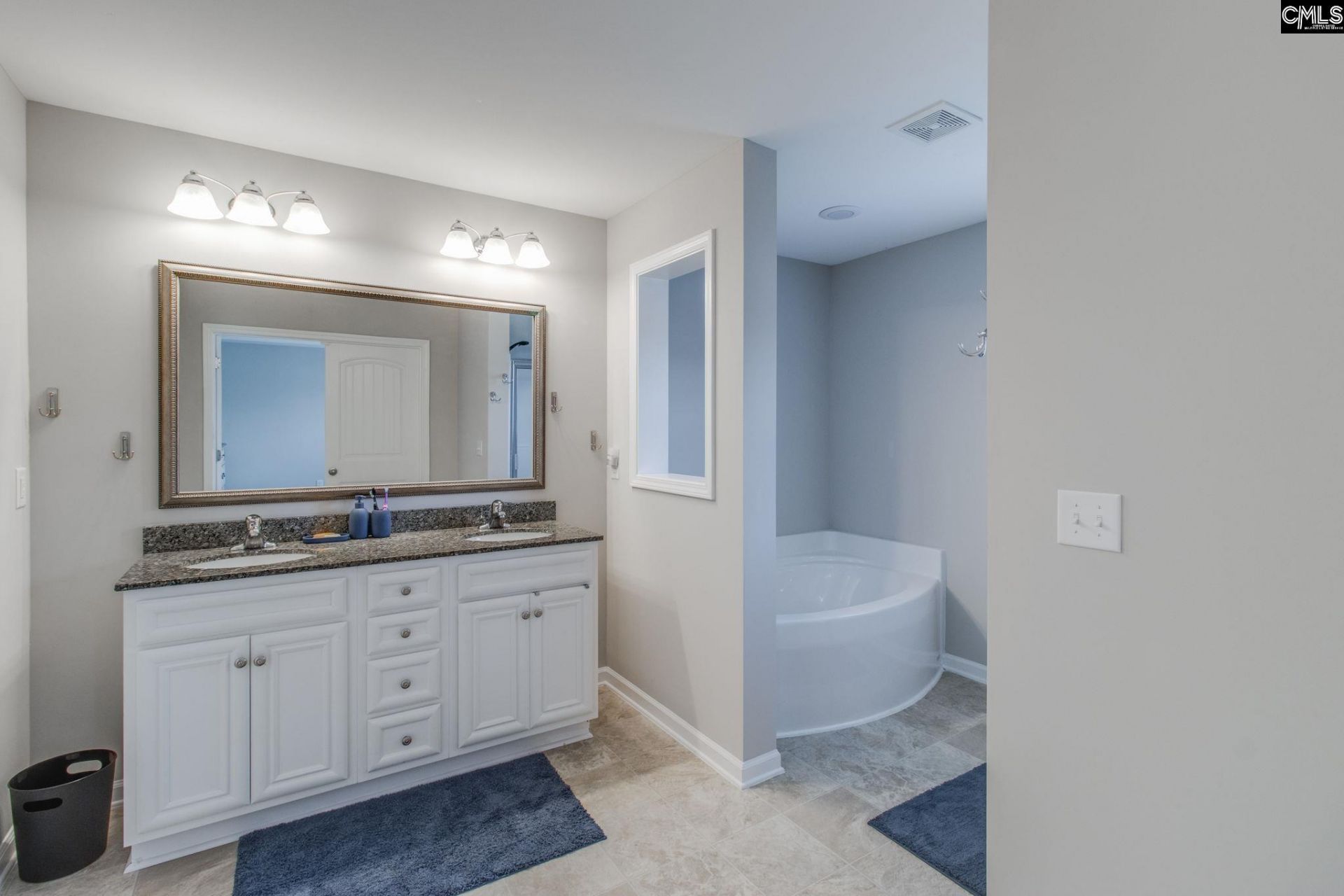511 Connecticut Avenue  Photo 19