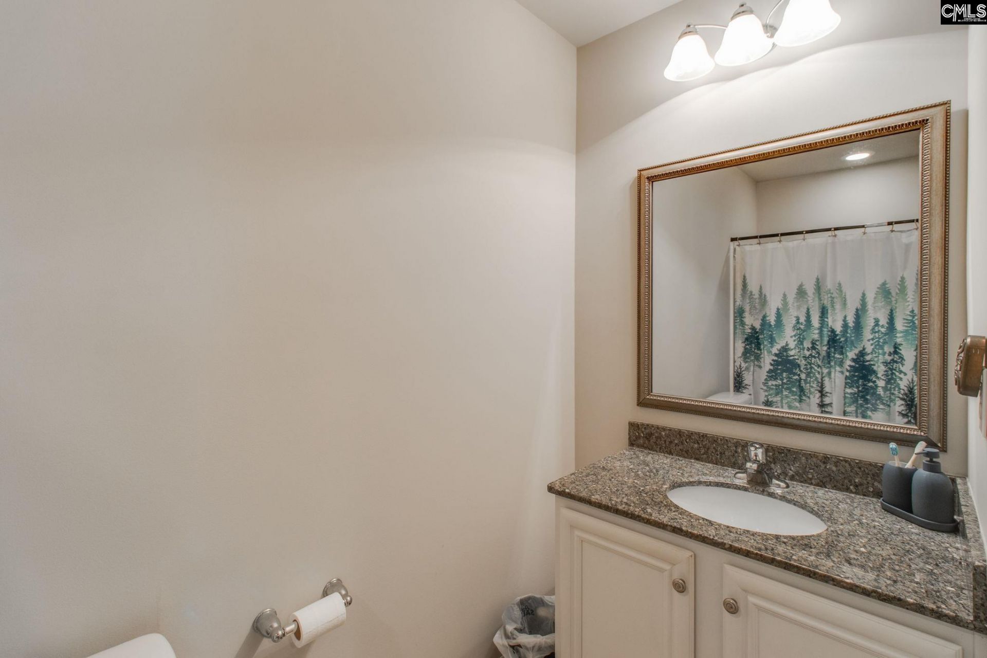 511 Connecticut Avenue  Photo 36