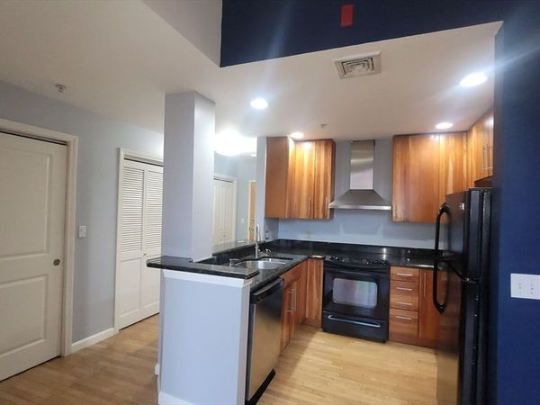 170 Oxford St, Unit 206, Lynn, MA 01901