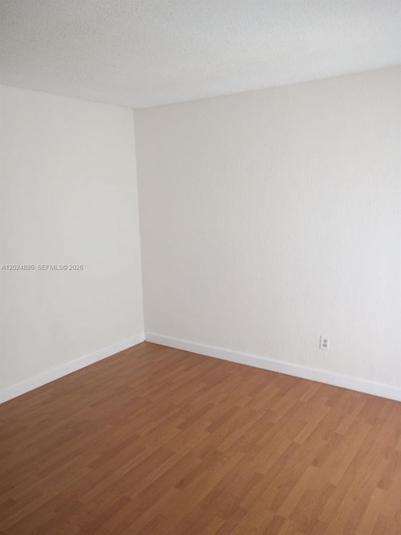 3399 Foxcroft Rd, Unit 208, Miramar, FL 33025 Photo