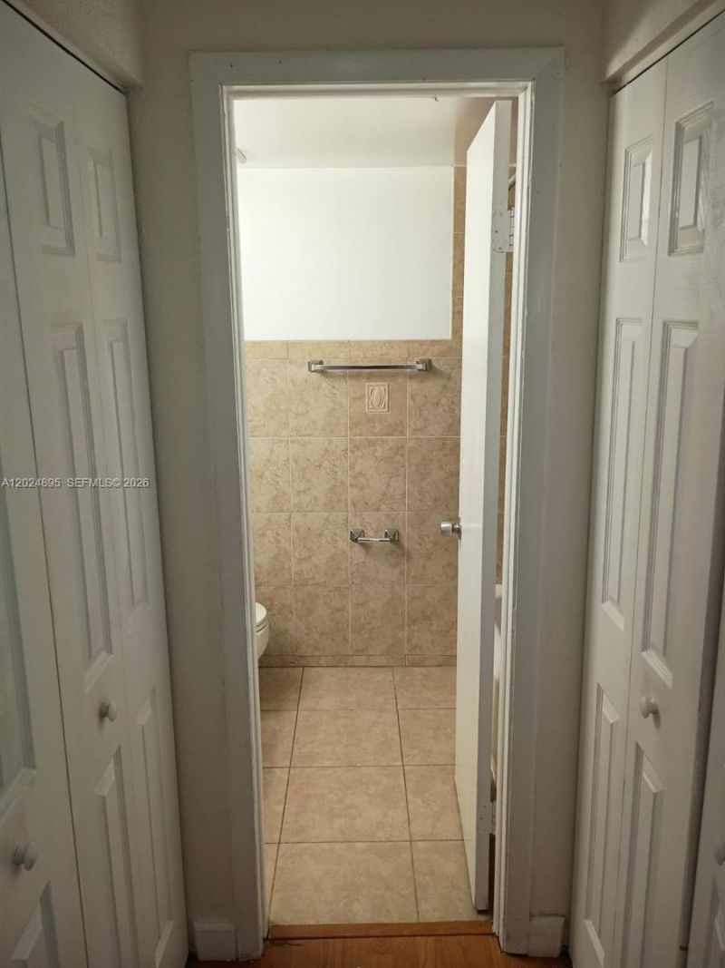 3399 Foxcroft Rd, Unit 208, Miramar, FL 33025 Photo