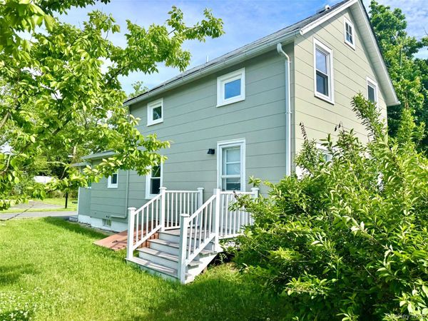 51970 Route 25 N, Southold, NY 11971