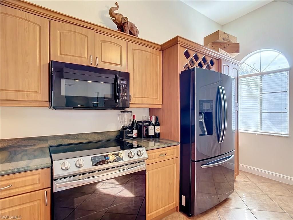 2860 Citrus Lake Dr, Unit R-202, Naples, FL 34109 Photo