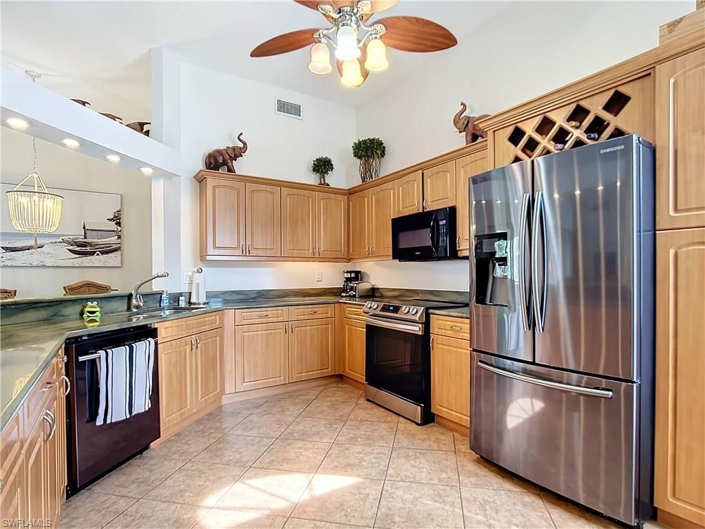 2860 Citrus Lake Dr, Unit R-202, Naples, FL 34109 Photo