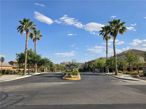 9584 Greensburg Avenue, Las Vegas, NV 89178