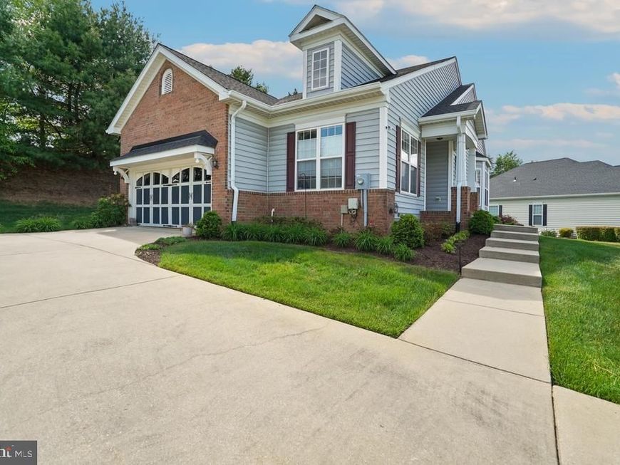 120 Hawthorne Greene Circle, La Plata, MD 20646 Main Photo