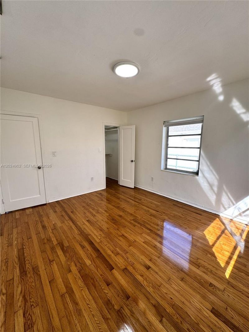 5353 SW 6th St , Unit -, Miami, FL 33134 Photo