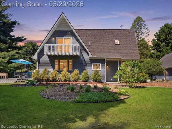 8645 Toma Road, Dexter Twp, MI 48169