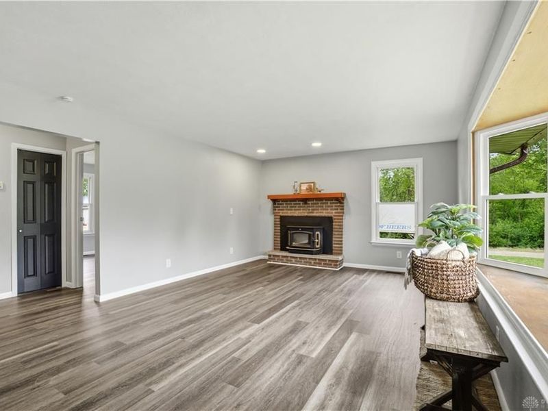 9211 Pitsburg Laura Road, Monroe Township, OH 45304 Photo 13