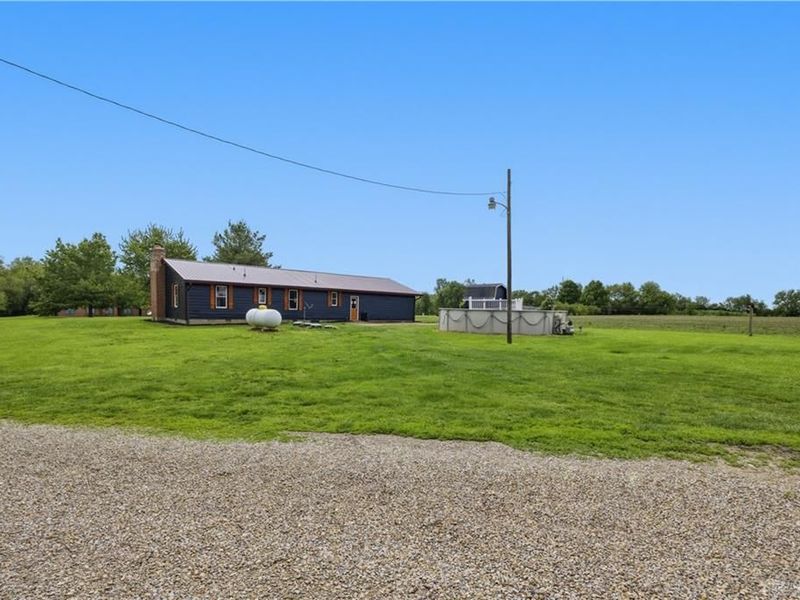 9211 Pitsburg Laura Road, Monroe Township, OH 45304 Photo 33