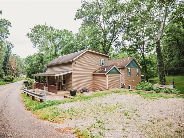 645 Pearl Street Extension , Marietta, OH 45750
