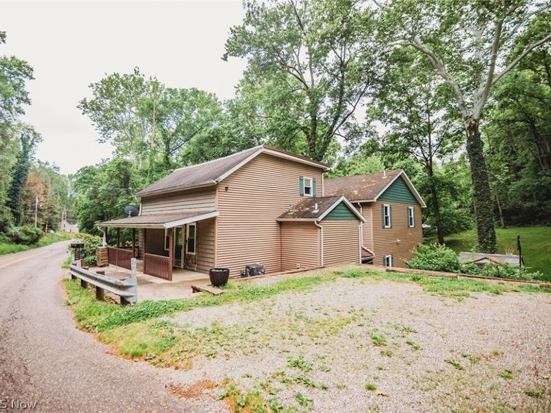 645 Pearl Street Extension, Marietta, OH 45750 Photo 1
