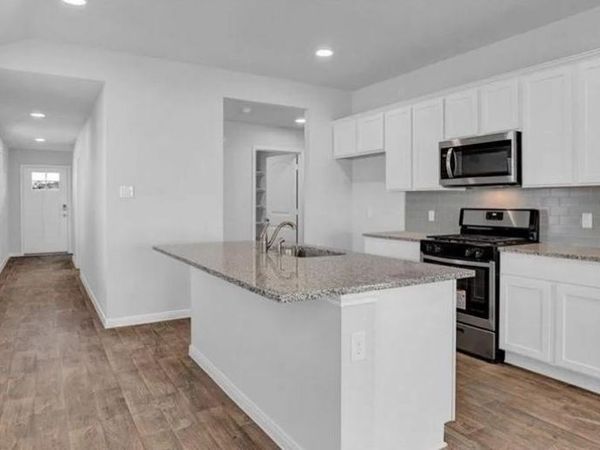211 Hamilton Pool LN , Bastrop, TX 78602