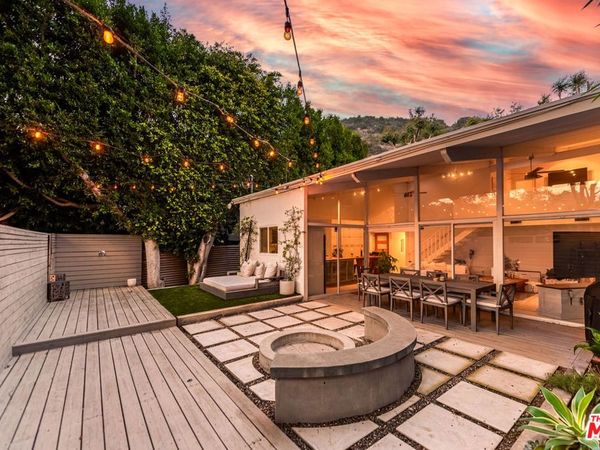2149 Basil Lane, Los Angeles, CA 90077