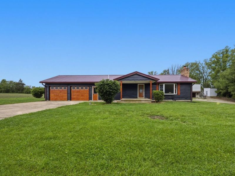 9211 Pitsburg Laura Road, Arcanum, OH 45304 Photo 3