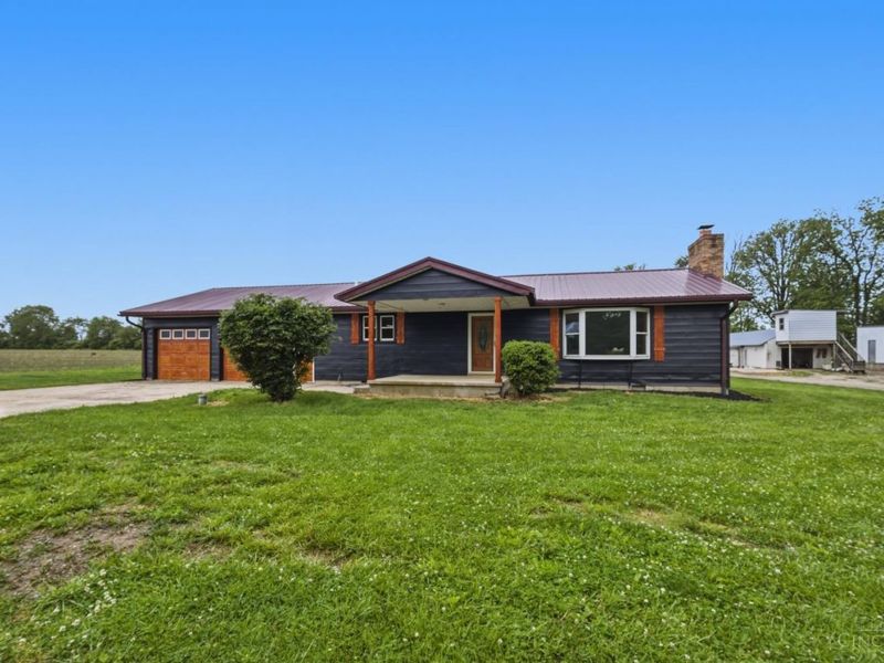9211 Pitsburg Laura Road, Arcanum, OH 45304 Photo 4