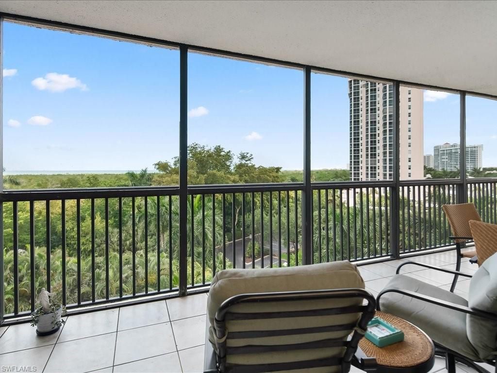 6075 Pelican Bay Blvd, Unit 506, Naples, FL 34108 Photo