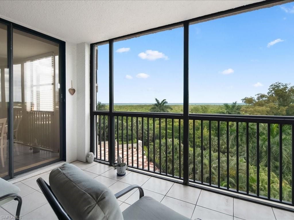 6075 Pelican Bay Blvd, Unit 506, Naples, FL 34108 Photo