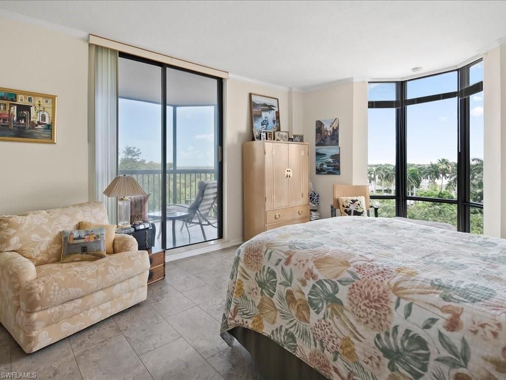 6075 Pelican Bay Blvd, Unit 506, Naples, FL 34108 Photo