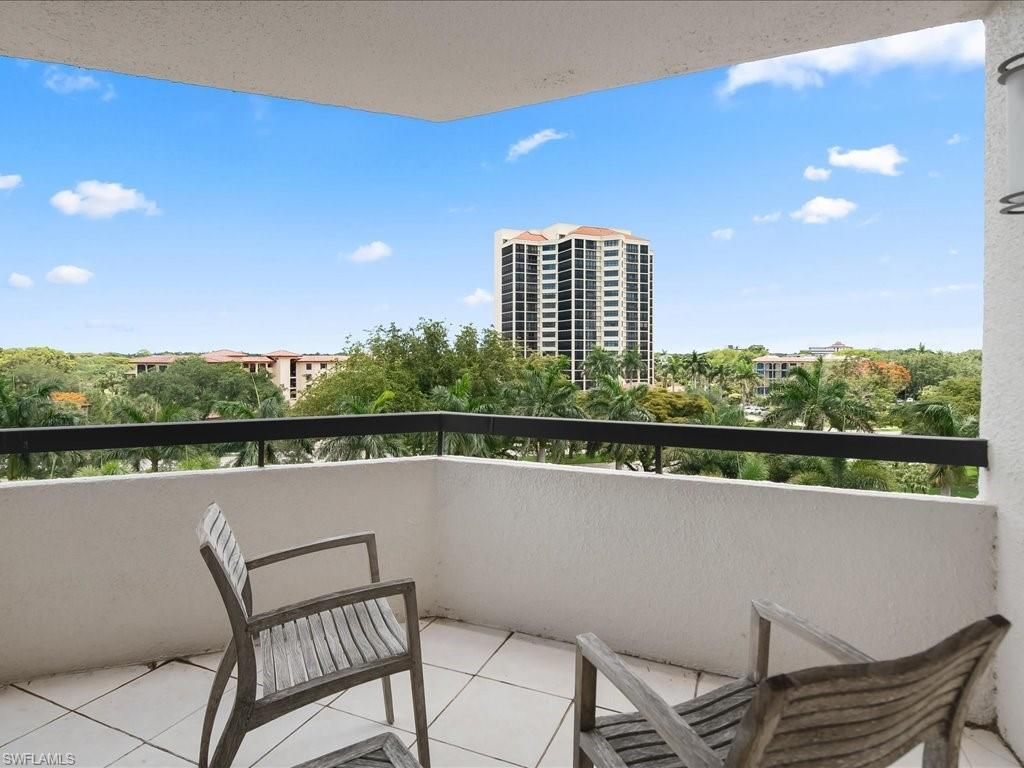 6075 Pelican Bay Blvd, Unit 506, Naples, FL 34108 Photo