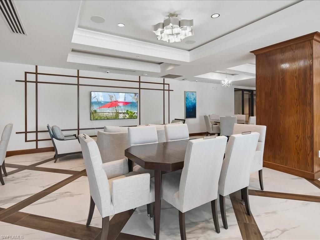 6075 Pelican Bay Blvd, Unit 506, Naples, FL 34108 Photo