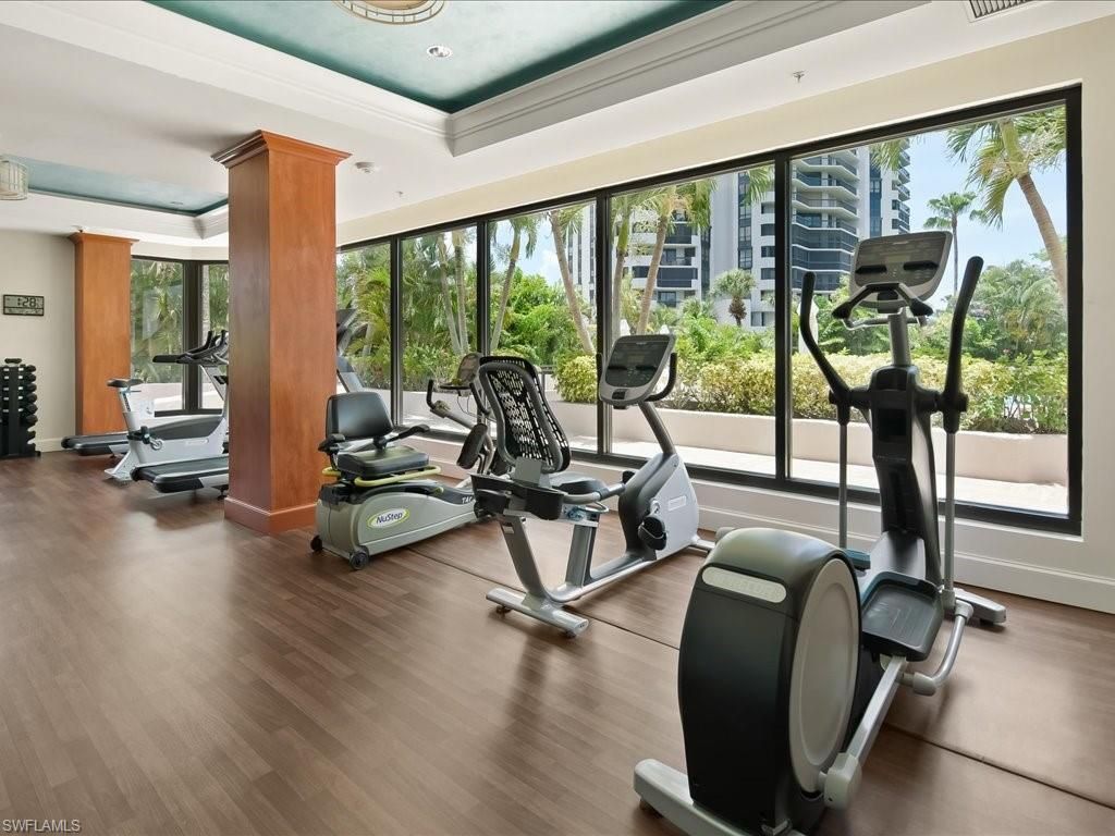 6075 Pelican Bay Blvd, Unit 506, Naples, FL 34108 Photo