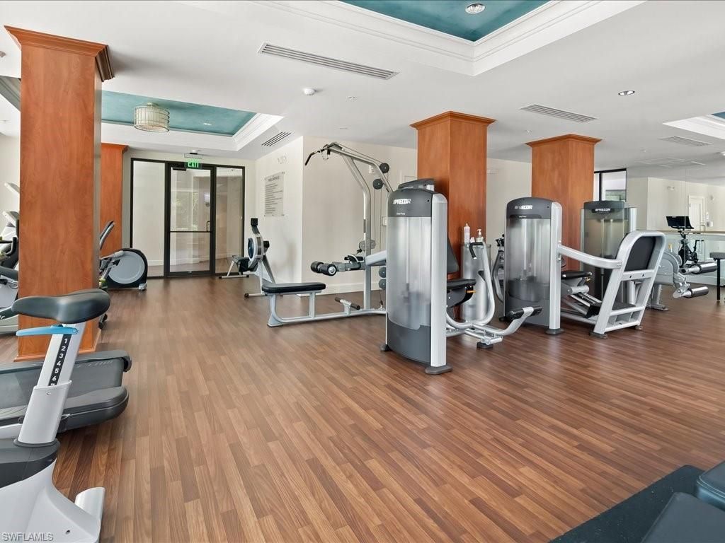6075 Pelican Bay Blvd, Unit 506, Naples, FL 34108 Photo