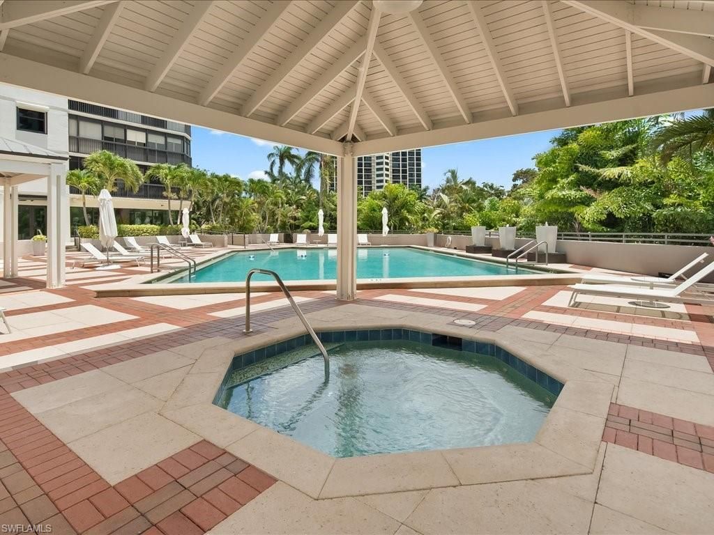 6075 Pelican Bay Blvd, Unit 506, Naples, FL 34108 Photo