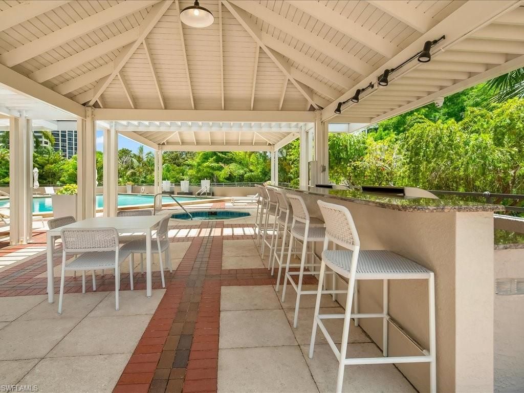 6075 Pelican Bay Blvd, Unit 506, Naples, FL 34108 Photo