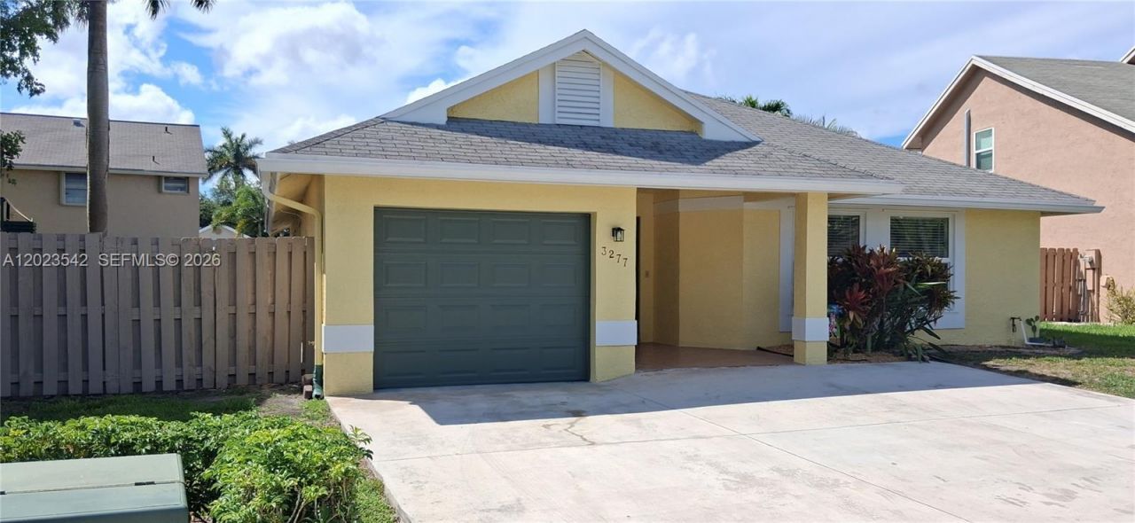 3277 NW 123rd Ave, Unit 1, Sunrise, FL 33323 Photo