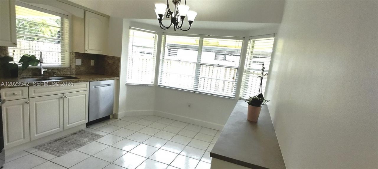 3277 NW 123rd Ave, Unit 1, Sunrise, FL 33323 Photo