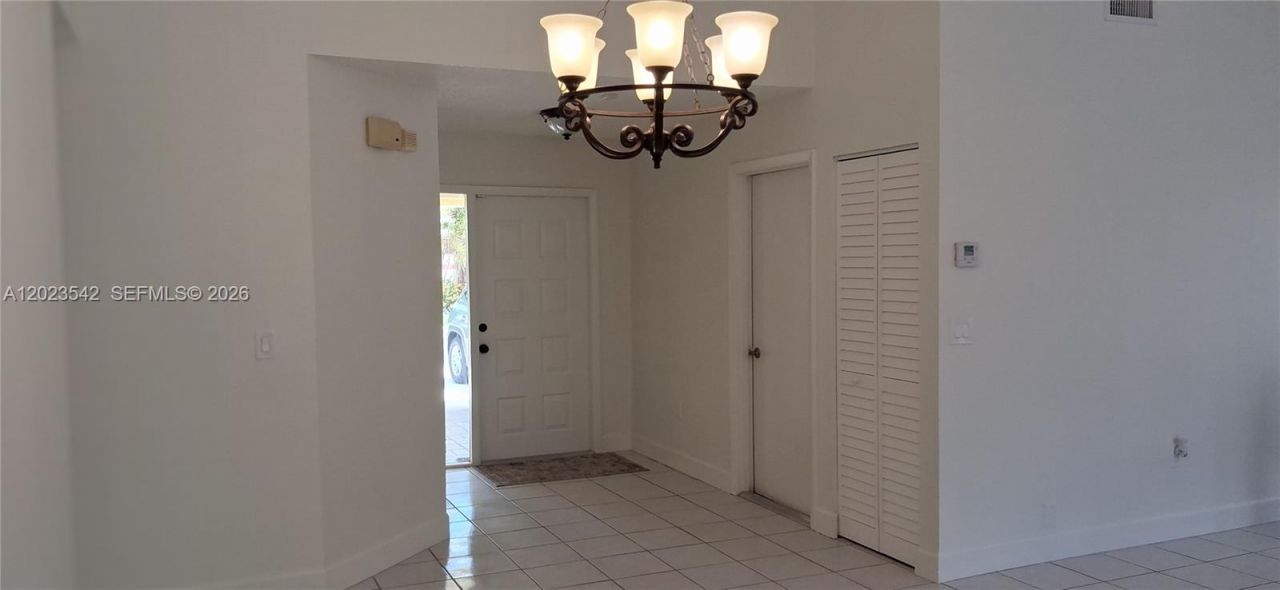 3277 NW 123rd Ave, Unit 1, Sunrise, FL 33323 Photo