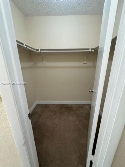 525 W 69th St, Unit 101, Hialeah, FL 33014 Photo