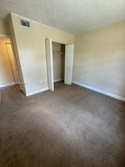 525 W 69th St, Unit 101, Hialeah, FL 33014 Photo