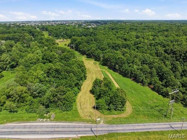 2580 Hopewell Road, Wentzville, MO 63385