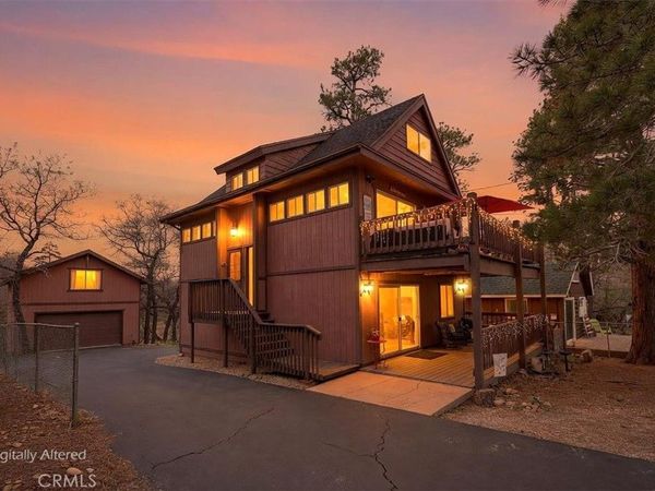 796 Orange, Sugarloaf, CA 92386