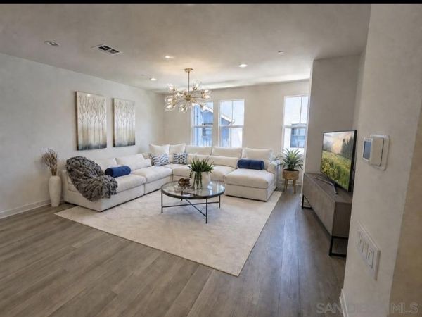 2586 Delphinium, Carlsbad, CA 92008