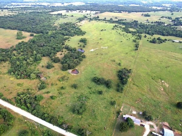 2215 N 382 Rd Road, Wetumka, OK 74884