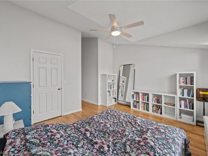 3901 Vine Court, Cleveland, OH 44113 Photo 23
