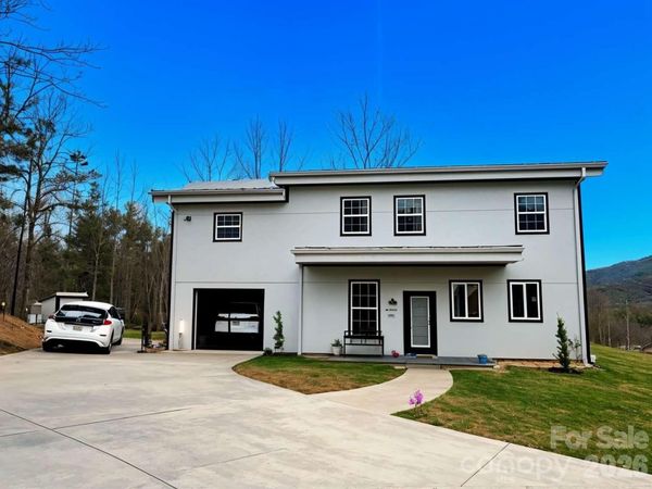 3445 Irish Hills Road , Morganton, NC 28655