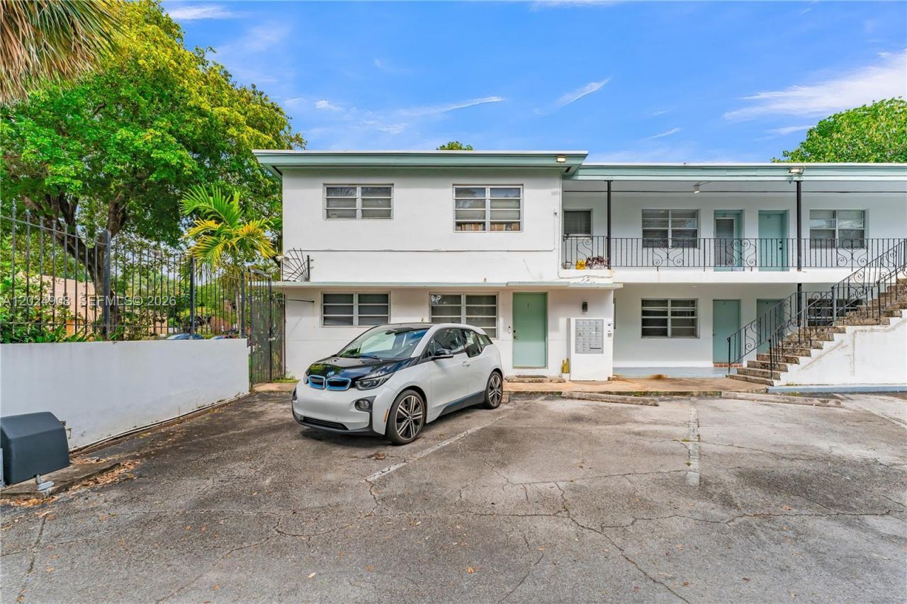 645 NE 77th St, Unit 1, Miami, FL 33138 Photo