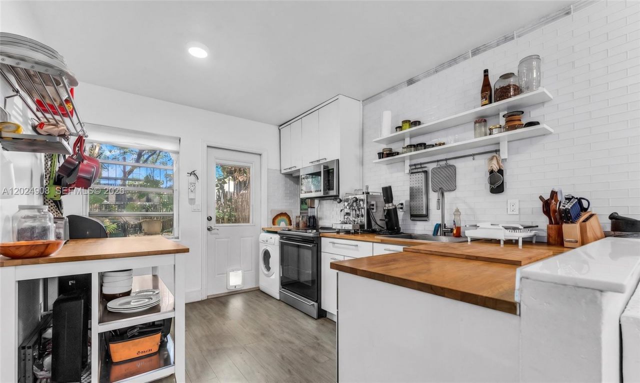 645 NE 77th St, Unit 1, Miami, FL 33138 Photo