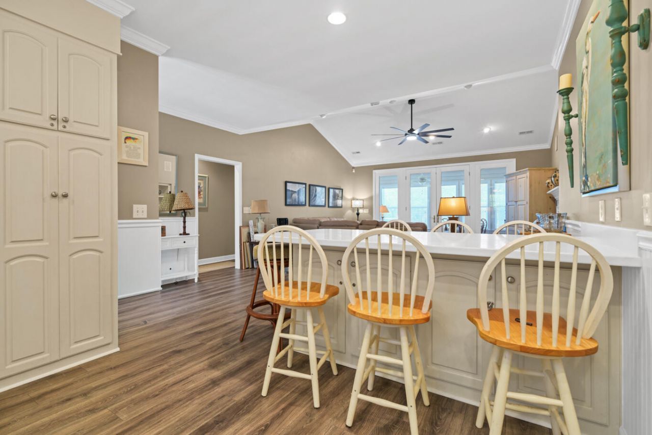 705 Sandpiper Ridge Photo 12