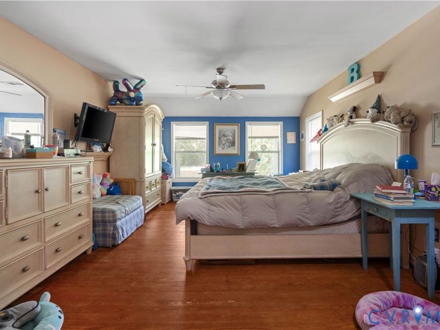 Property Image 37