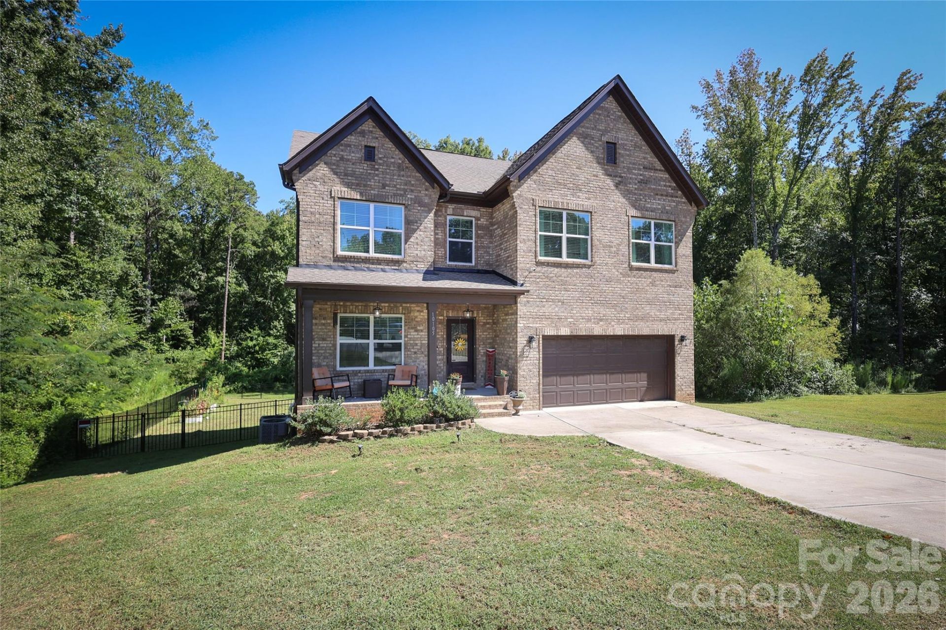 10105 Greenwood Court , Charlotte, NC 28215 Main Photo
