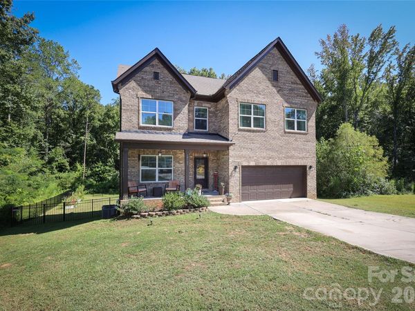 10105 Greenwood Court , Charlotte, NC 28215