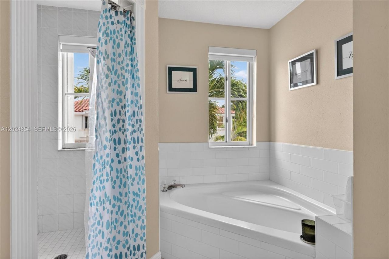 14930 SW 104th St , Unit 27, Miami, FL 33196 Photo