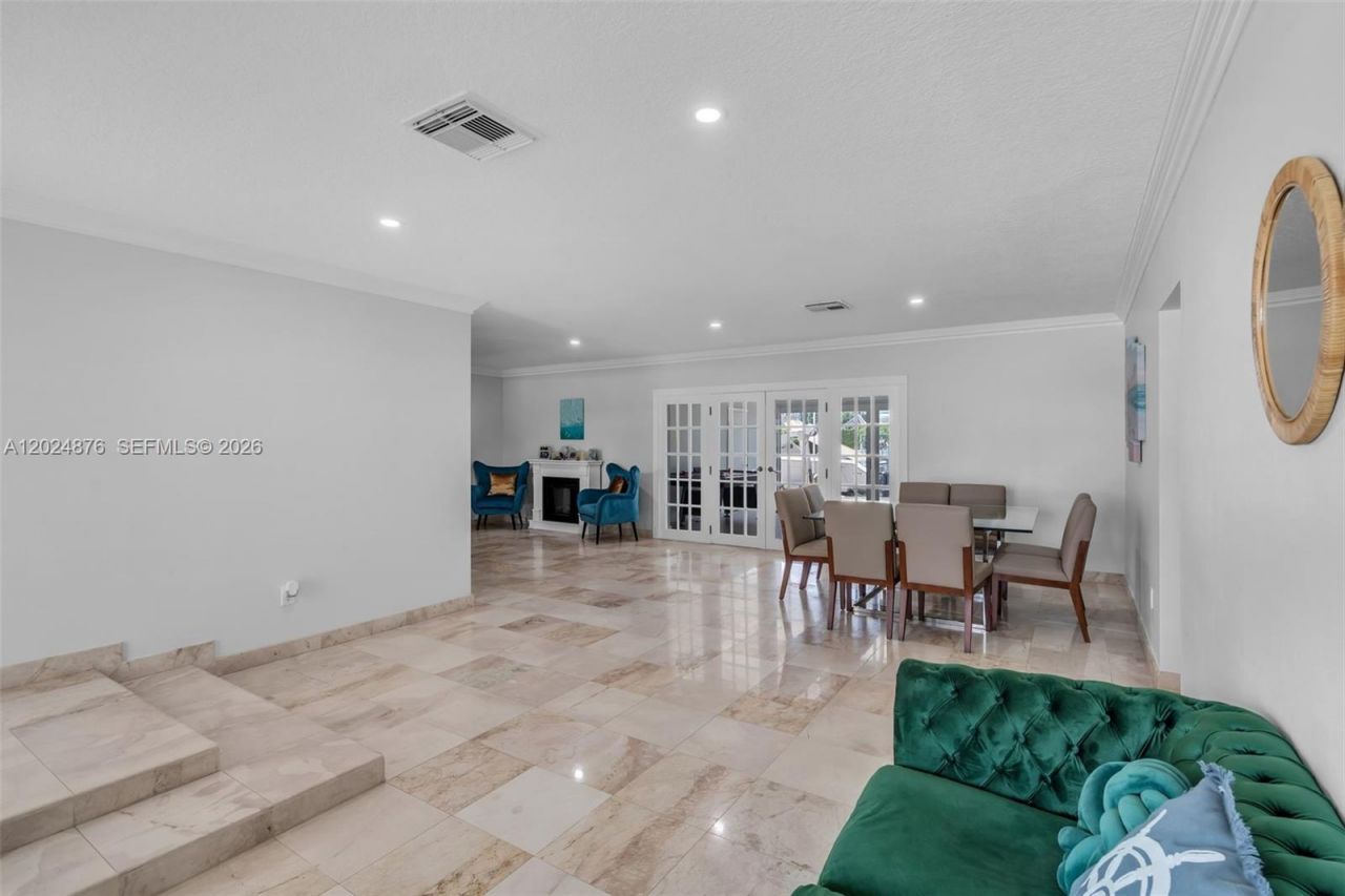 1261 NE 82nd St, Miami, FL 33138 Photo